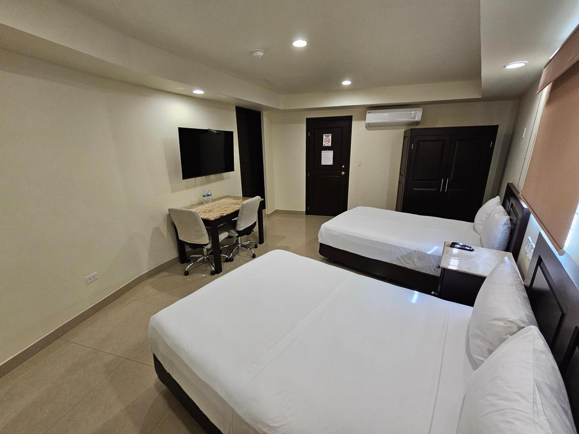 Hotel Maria Elena Cabo San Lucas Eksteriør bilde